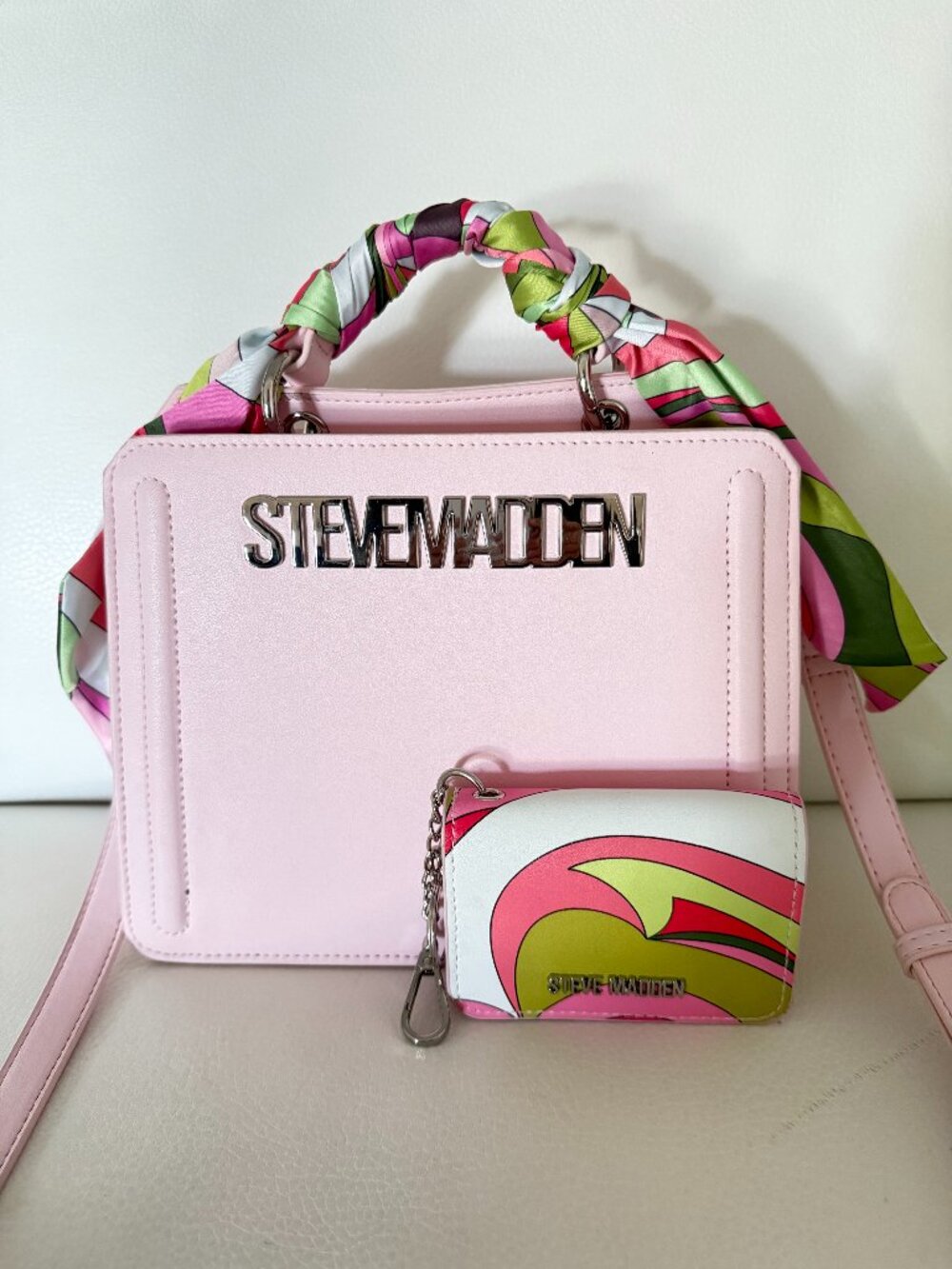 NWT STEVE MADDEN BEVELYN SCARF SATCHEL CROSSBODY BAG MODERN SCARF WALLET PINK